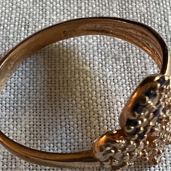 Topaz Ring - Picture 7 of 7